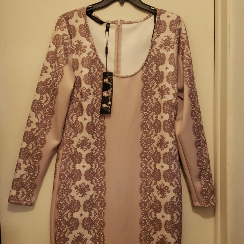 Kardashian Kollection lace print dress XL